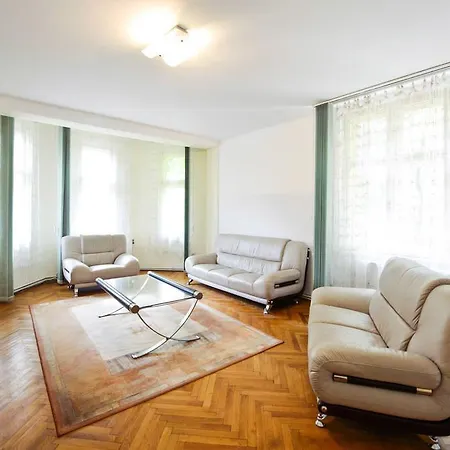 Casa Pincio Брашов